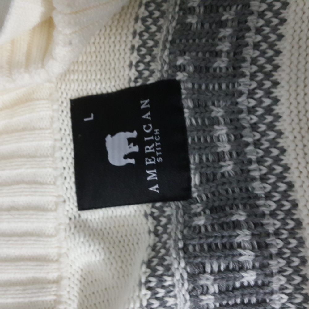 Sweater - Picture 2 of 3